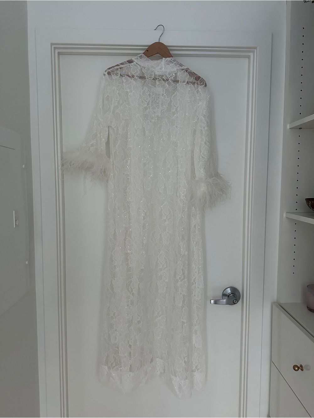 Lace Feather Trim Long Robe - White - Picture 7 of 8